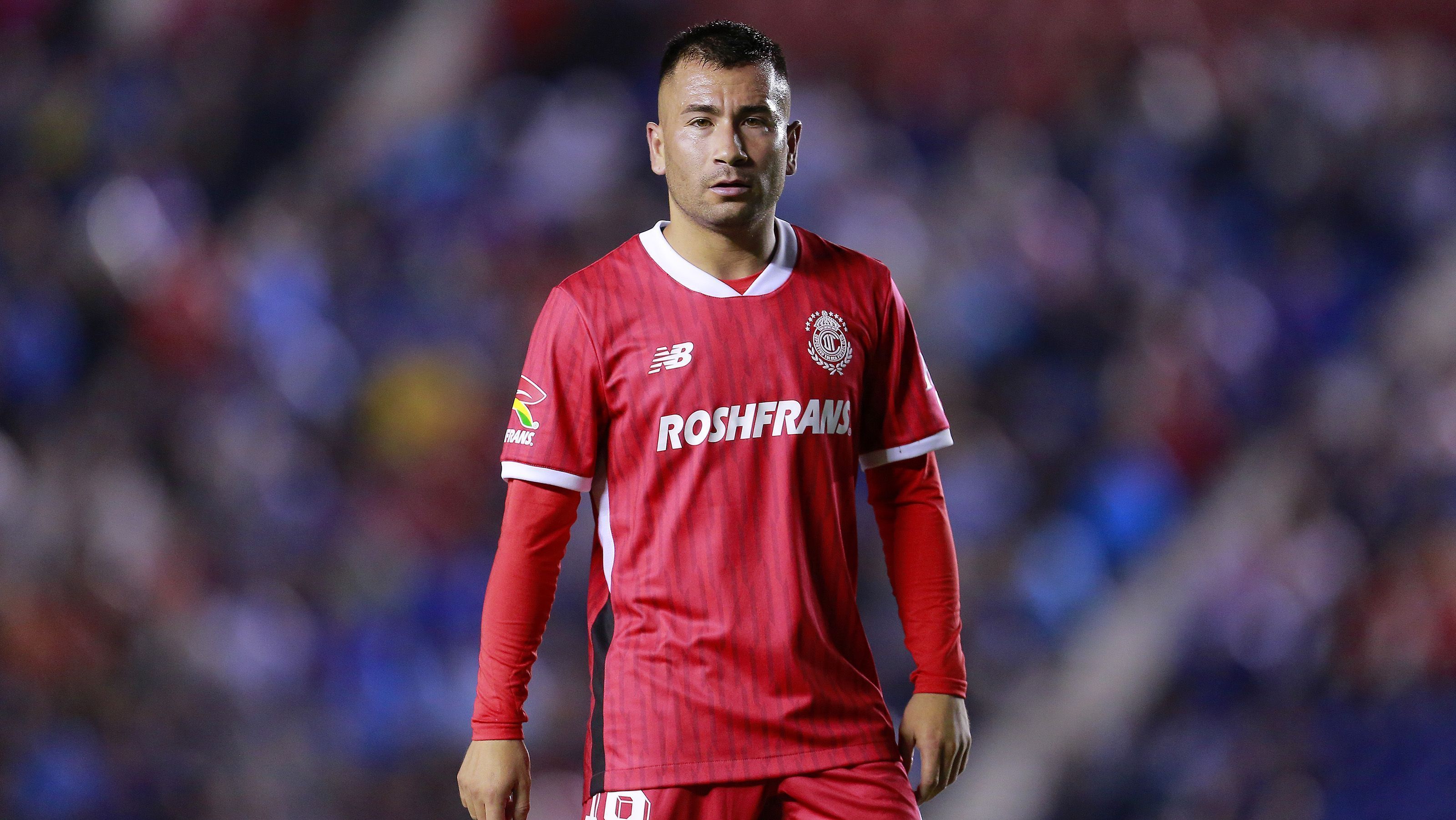 Jean Meneses em jogo do Toluca-MEX