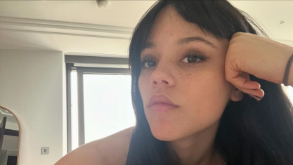 Atriz iniciou sua carreira aos nove anos, o que a expôs ao assédio online ainda jovem