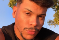 Conheça Jessé Aguiar, cantor gospel que inspira Rebeca Andrade na Olimpíada