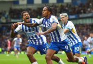 Gol de ex-Fluminense nos acréscimo dá vitória ao Brighton sobre Manchester United