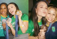 Paris 2024: Larissa Manoela posa com ginastas brasileiras e medalhas; veja fotos
