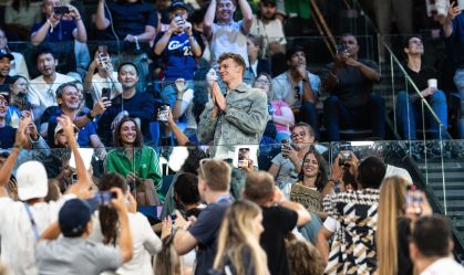 Marchand, astro da natação, ofusca LeBron James em Brasil x EUA na Olimpíada