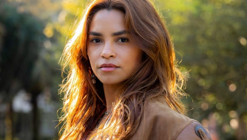 Lilith (Lucy Alves) entra em "Renascer" / Globo/Beatriz Damy