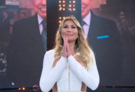 Lívia Andrade diz que deixou SBT por ausência de Silvio Santos: "Sem sentido"