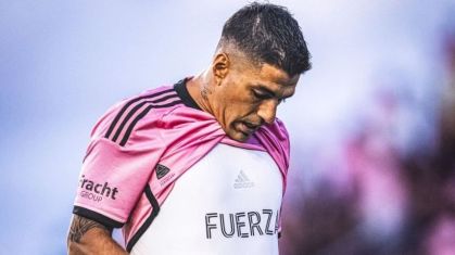 Luis Suárez fez homenagem a Juan Izquierdo