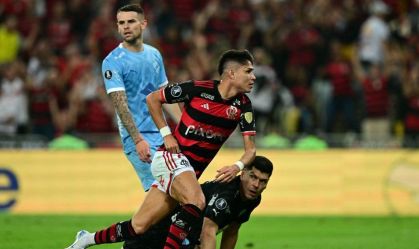 Luiz Araújo marcou o primeiro da vitória do Flamengo contra o Bolivar