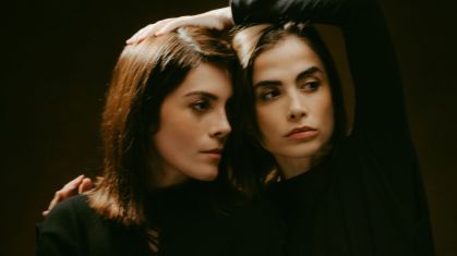 Maria Casadevall e mais artistas participam de projeto de leitura solidária
