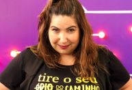 Atriz de "Minha Mãe é Uma Peça" anuncia volta para apps de paquera: "Eu tentei"