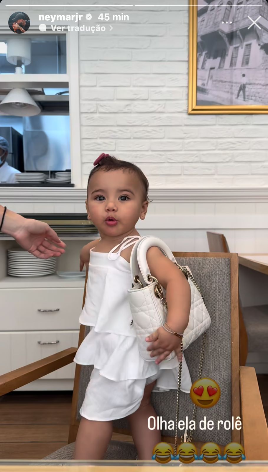 Mavie apareceu com bolsa da Dior nesta sexta-feira (2) / Instagram/Neymar