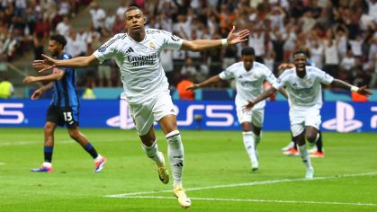 Mbappé comemora seu primeiro gol pelo Real Madrid