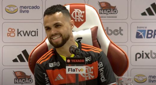 Michael em sua apresentação pelo Flamengo