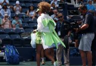 Look de Naomi Osaka rouba a cena no US Open: "Sailor Moon tenista"