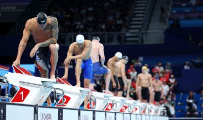 Caeleb Dressel, dos Estados Unidos, se preparando para competir nas Semifinais dos 50m Livre Masculino nos Jogos Olímpicos de Paris 2024
