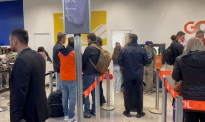parentes queda avião