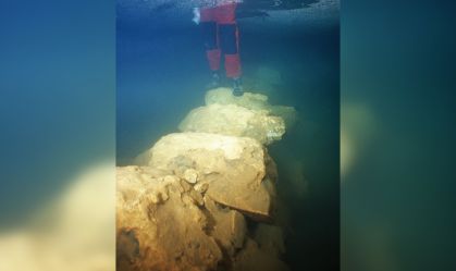 Ponte submersa de 6 mil anos revela presença humana em caverna de Maiorca