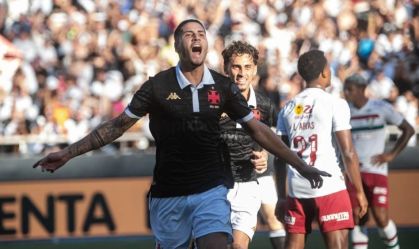Praxedes não rendeu com a camisa do Vasco