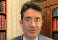 Moraes foi de juiz a ator político no caso com Musk, afirma professor