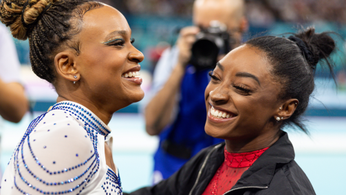 Rebeca Andrade e Simone Biles na Olimpíada de Paris 2024