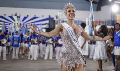 Renata desfilará como rainha de bateria da Águia de Ouro em 2025