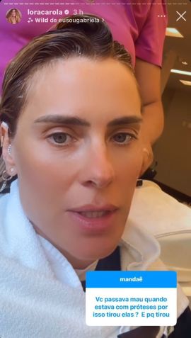 Carolina Dieckmann revelou motivo de ter retirado prótese 13 anos após colocar / Foto: Instagram/Carolina Dieckmann