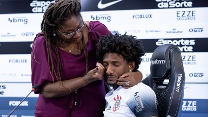 Talles Magno foi oficialmente apresentado no Corinthians