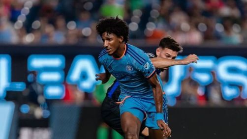 Corinthians negocia com Talles Magno