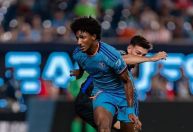 Executivo de futebol do Corinthians dá detalhes da contratação de Talles Magno