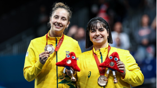 Dani Rauen e Bruna Alexandre conquistaram a medalha de bronze no tênis de mesa de duplas WD20