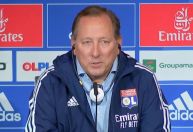 Lyon, de Textor, coloca todos os jogadores à venda após drama financeiro
