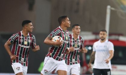 Nos pênaltis, Fluminense vence Grêmio e avança às quartas da Libertadores