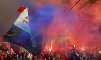 Torcida do São Paulo fez homenagem ao uruguaio Izquierdo