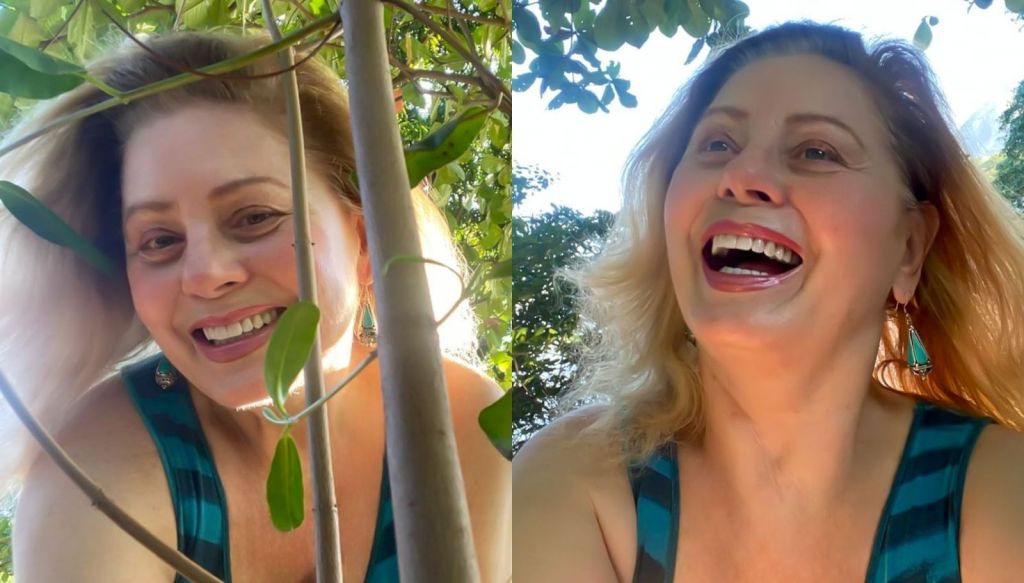 Yalangoch yahudiy ayol yaqin plandagi porno suratda sikiladi Eshakda ikki xoroz bilan porno