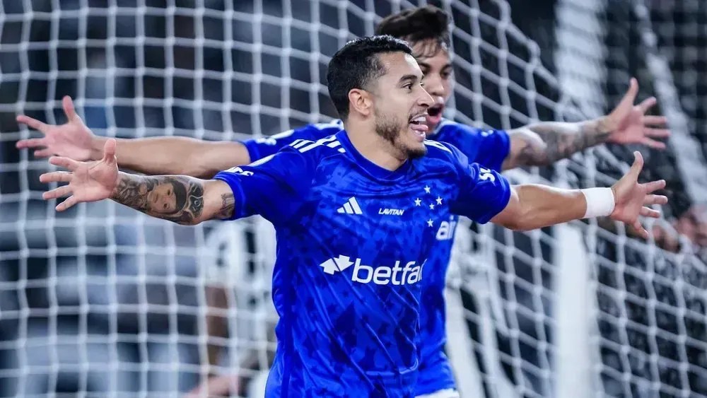 William, do Cruzeiro, foi convocado para a Seleção Brasileira