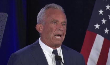 Robert F. Kennedy Jr. planeja visitar estados decisivos para apoiar Trump