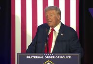 Trump faz último comício na Carolina do Norte, um dia antes das eleições