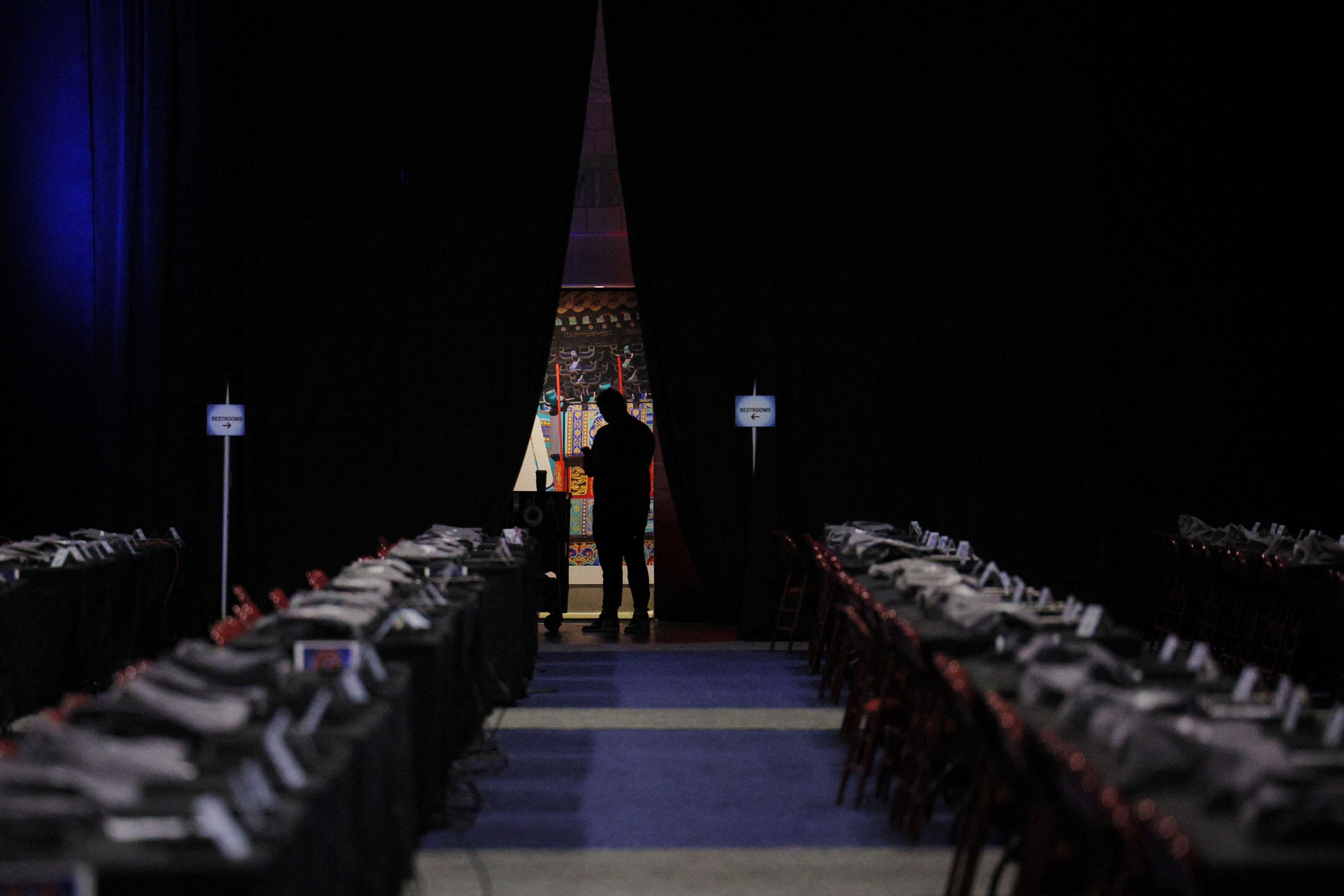 Centro de mídia antes do debate entre os candidatos presidenciais dos EUA na Filadélfia, Pensilvânia