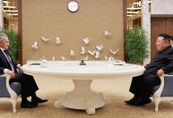 Líder da Coreia do Norte se reúne com autoridade russa do alto escalão