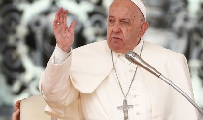 Papa Francisco teve terceira noite tranquila no hospital, diz agência