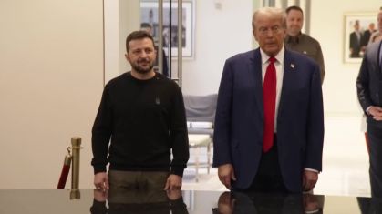 Volodymyr Zelensky, presidente da Ucrânia, e Donald Trump, então ex-presidente dos Estados Unidos, se encontram em Nova York