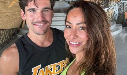 Nicolas Prattes assume noivado com Sabrina Sato no Domingão com Huck