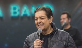 Faustão é extubado e segue internado, confirma assessoria do apresentador