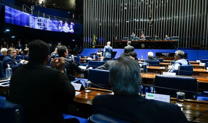 Senado aprova projeto do Combustível do Futuro, que muda regras para mistura de etanol e gasolina