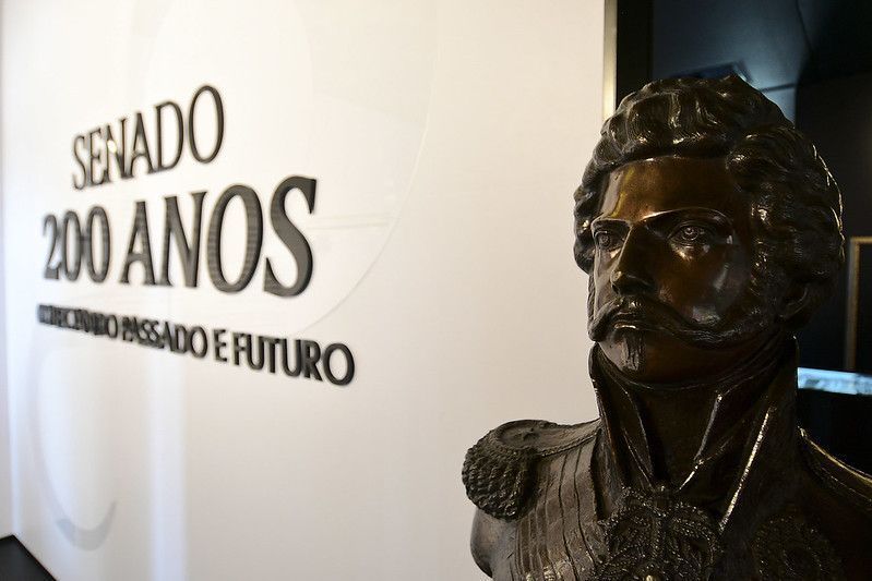 Exposição sobre os 200 anos do Senado