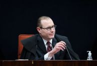 Zanin envia à PGR caso de venda de sentenças