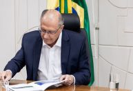 Alckmin defende volta do horário de verão para conter custos com energia