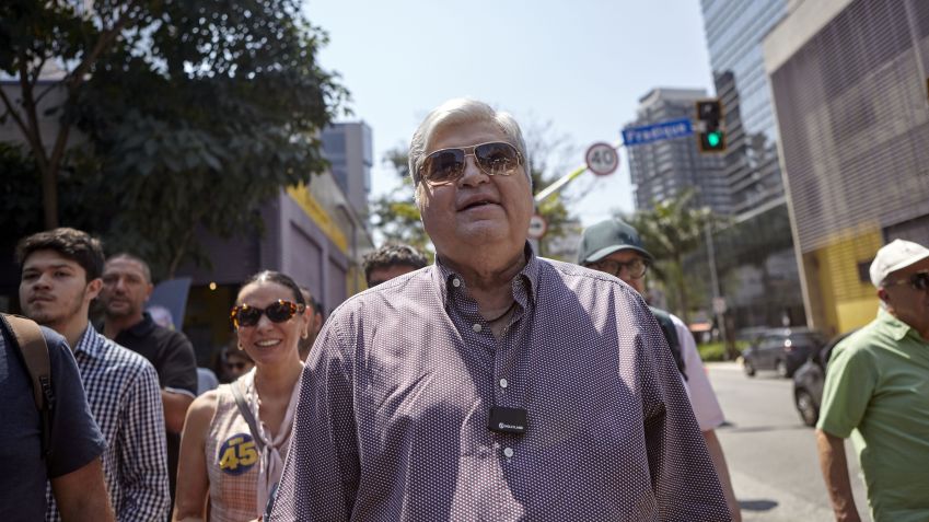 Datena diz que implementará, caso seja eleito, quase três mil ônibus elétricos na capital paulista • Divulgação