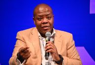 Ministério Público defende que ação de Silvio Almeida contra o Me Too tramite em SP