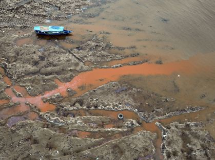 Seca extrema afeta principais rios do bioma amazônico pelo segundo ano consecutivo