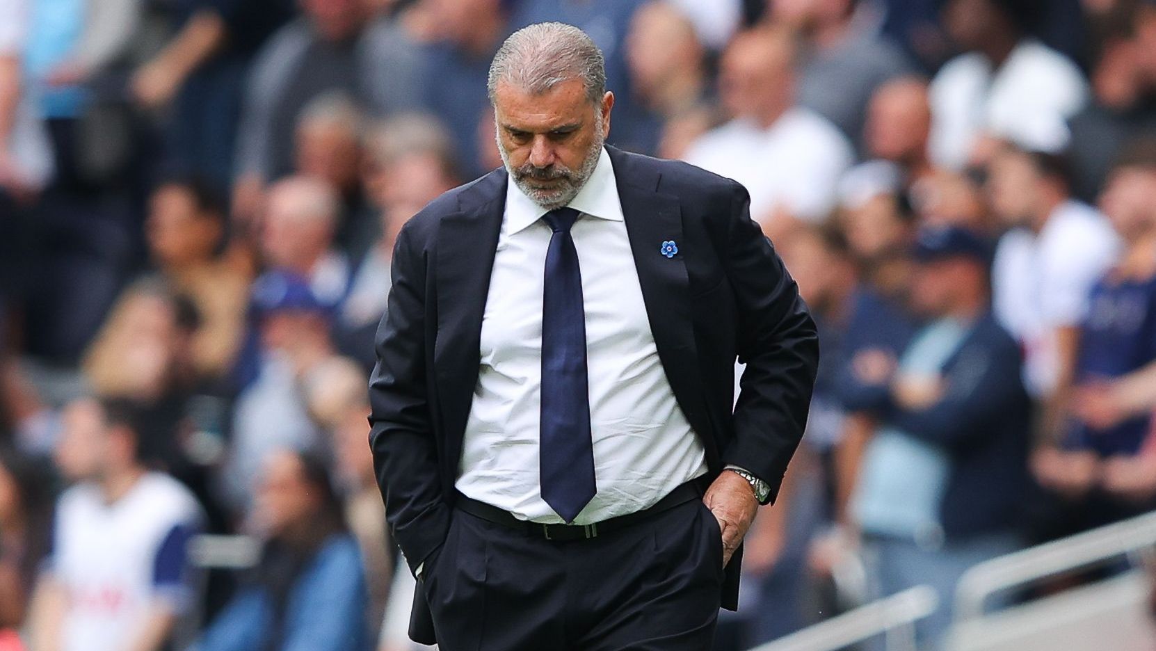 Ange Postecoglou em jogo do Tottenham