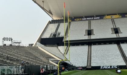 Estádio do Corinthians é adaptado para a NFL; veja